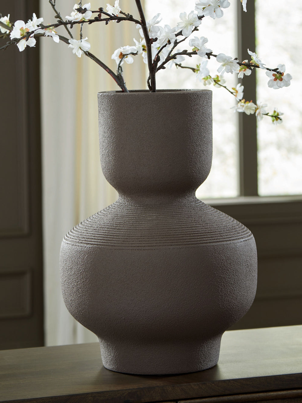 Dalsen - Vase - 18.25" - Brown by Ashley Furniture product image