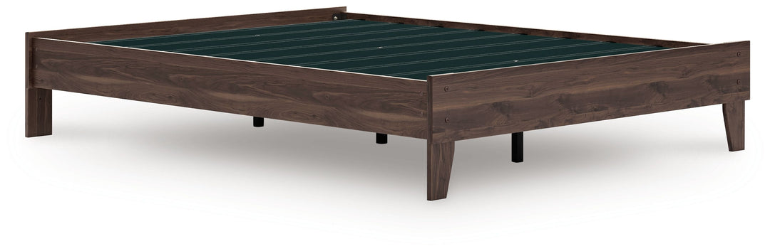 Calverson - Queen Platform Bed - Mocha