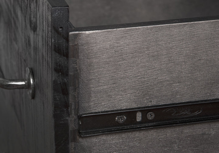 Modus Furniture 7Yc973 Yosemite Solid Wood Sideboard