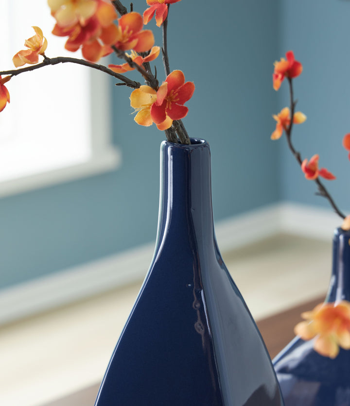 Abtinson - Vase - 16" - Navy by Ashley Furniture product image