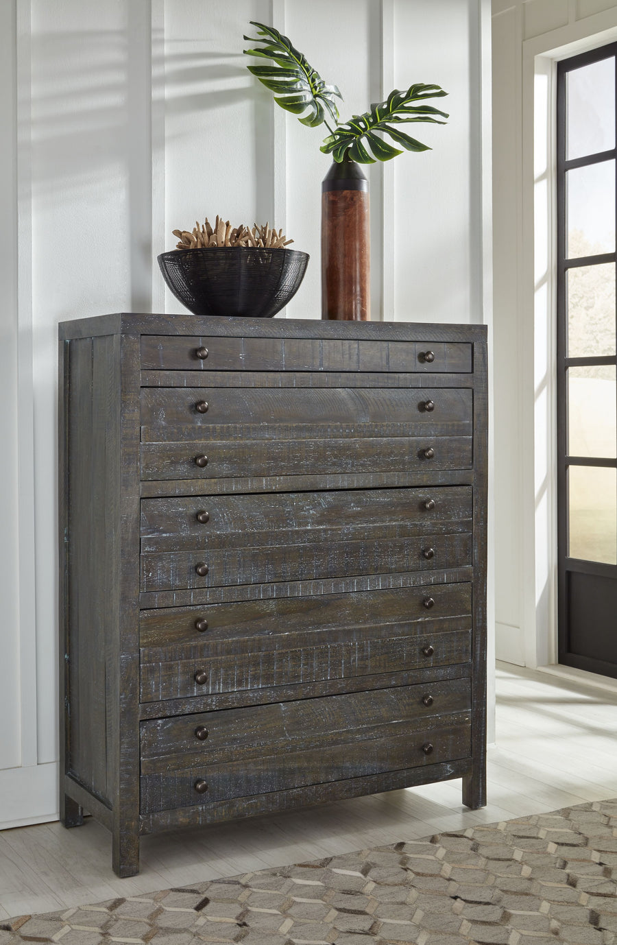 Modus Furniture 8TR984A Townsend Solid Wood Five Drawer Chest in Gunmetal (2024)