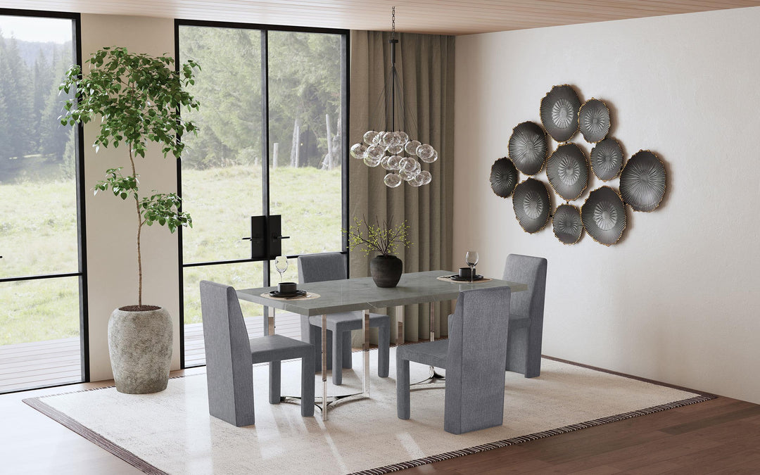 Coaster Furniture 224731KE-S5 Lucia 5-piece Eastern King Bedroom Set Beige and White