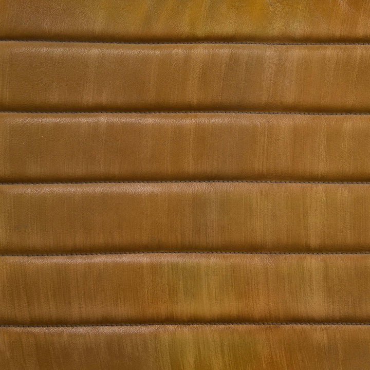 Coaster Furniture 224731KE-S5 Lucia 5-piece Eastern King Bedroom Set Beige and White