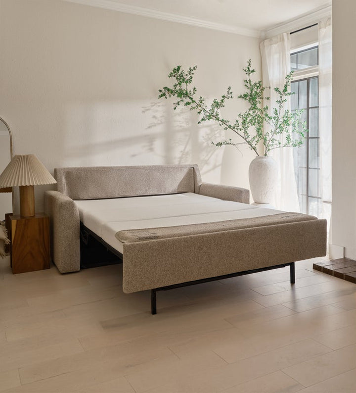 Clara Cot Comfort Sleeper by American Leather