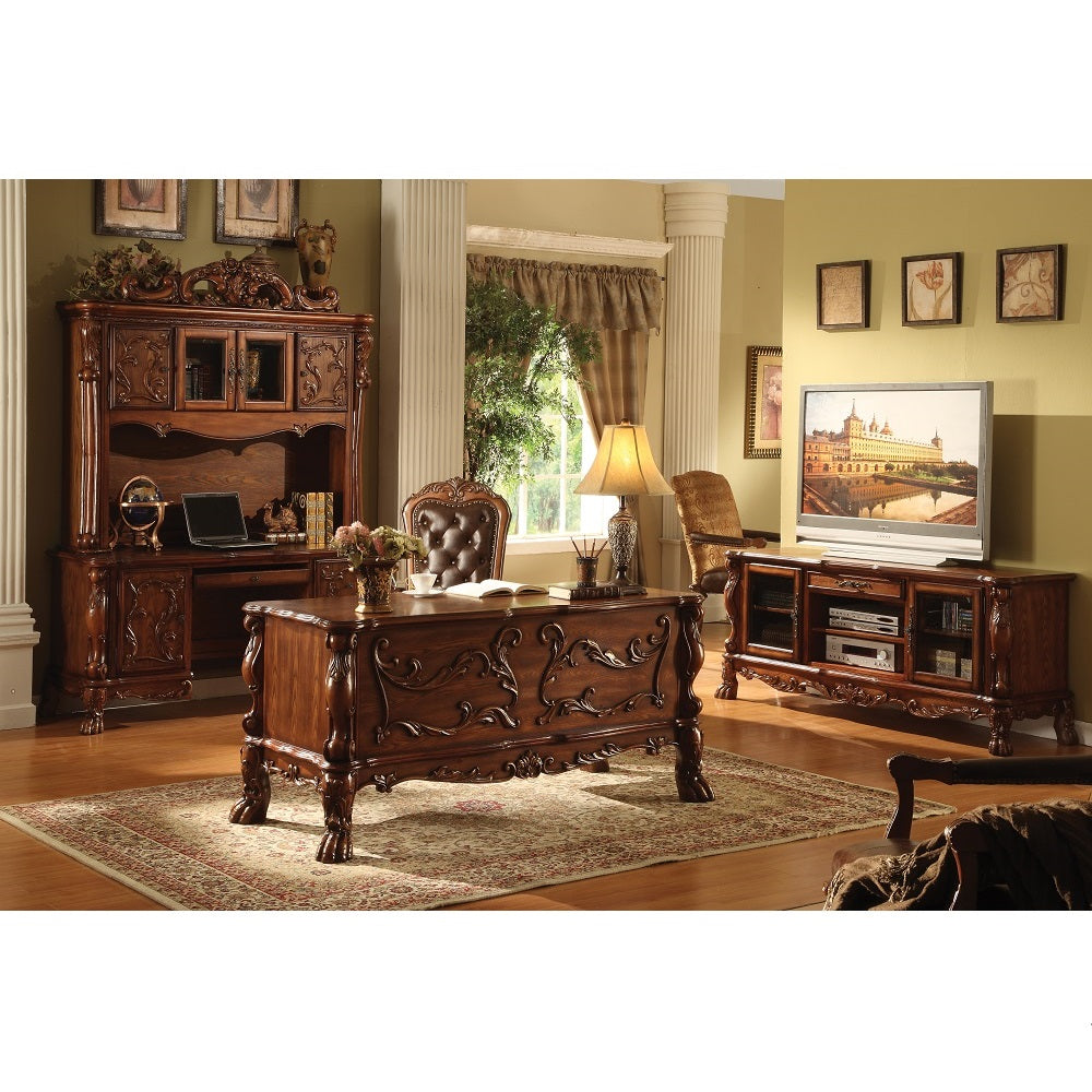 Dresden Executive Office Chair in Synthetic Leather & Cherry Oak Finish - lifestyle