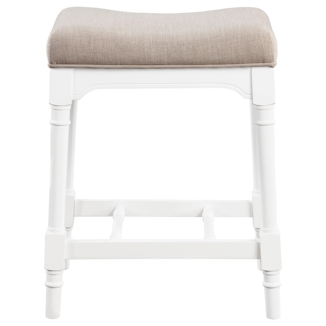 Coaster Furniture 224731KE-S5 Lucia 5-piece Eastern King Bedroom Set Beige and White