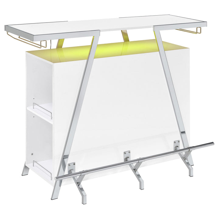 Coaster Furniture 224731KE-S5 Lucia 5-piece Eastern King Bedroom Set Beige and White