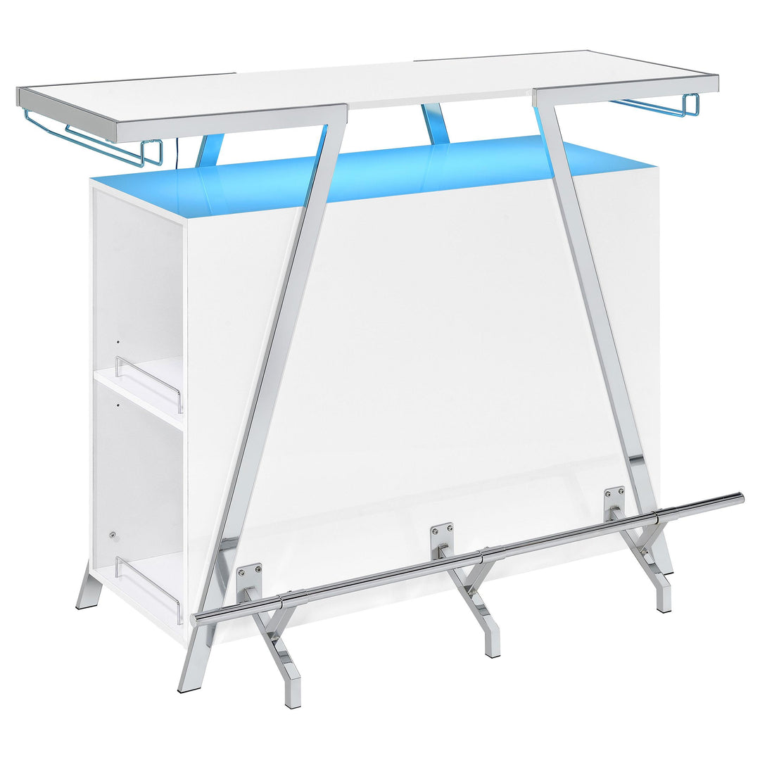 Coaster Furniture 224731KE-S5 Lucia 5-piece Eastern King Bedroom Set Beige and White