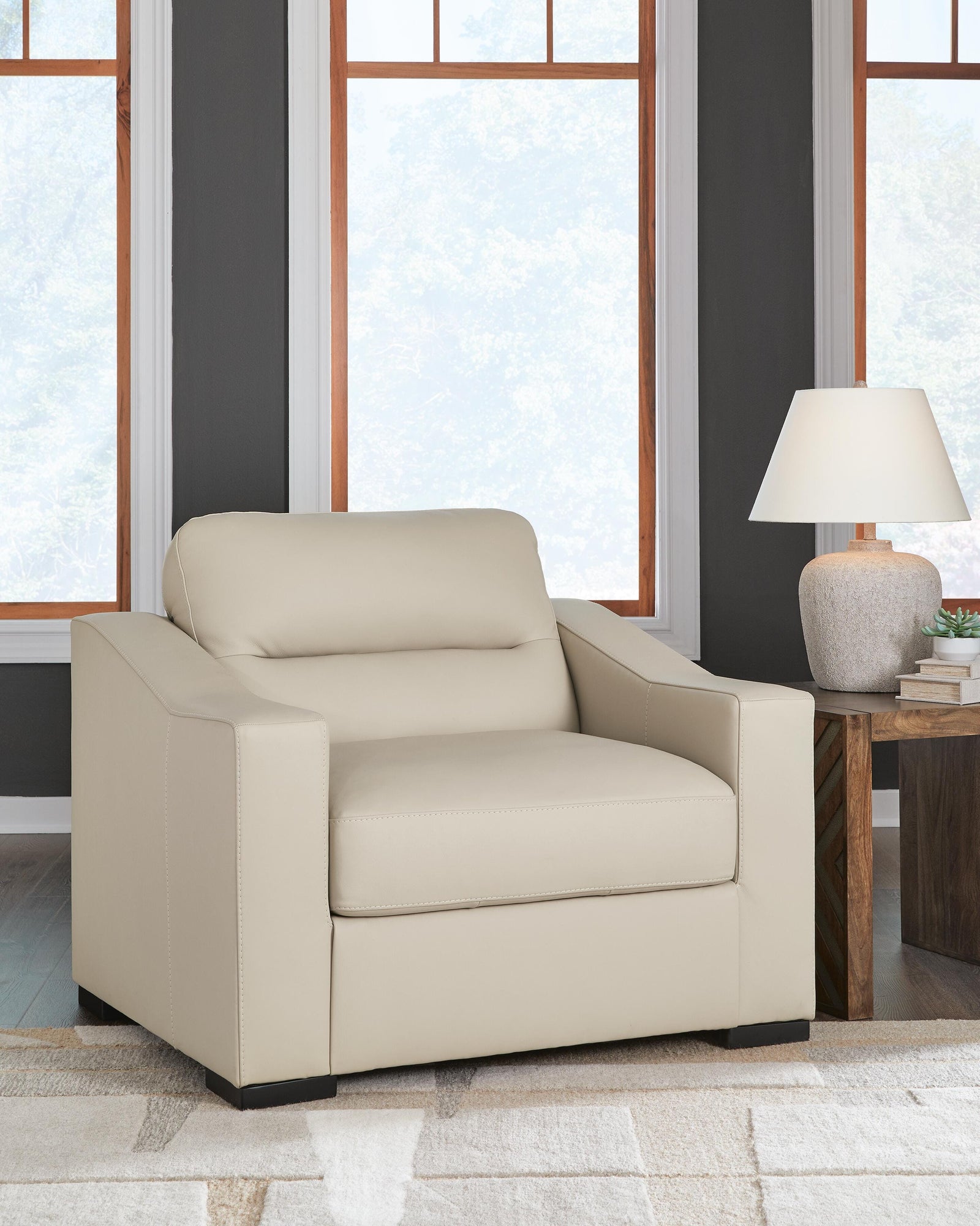 Treasure Trove Oversized Chair - White (2)