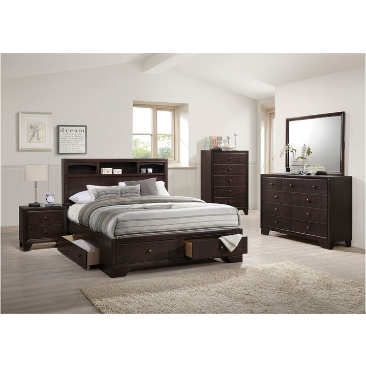 Madison II Queen Bed in Espresso - lifestyle