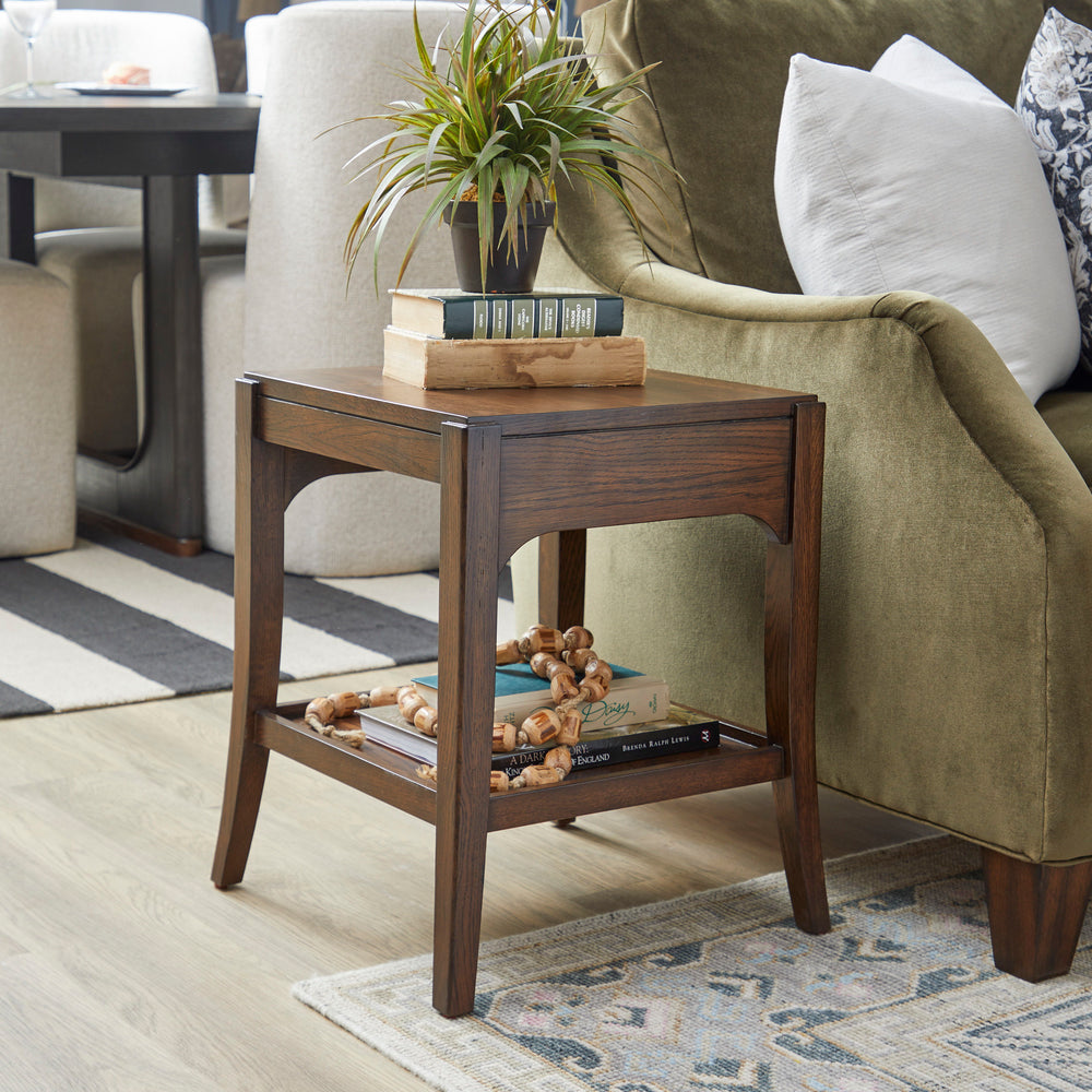 Sylvie Short Bunching Table
