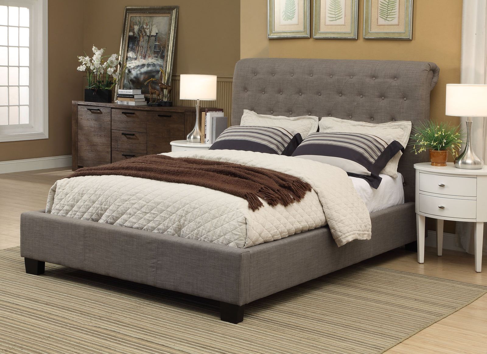royal-tufted-platform-bed