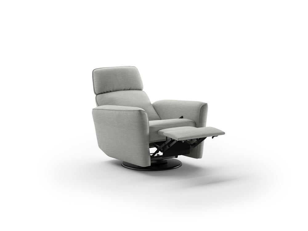 Luonto Welted studio - Welted-Recliner Manual Oliver-173 Open Angle