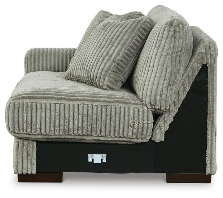 Lindyn Sofa, Loveseat and Oversized Chair (14)