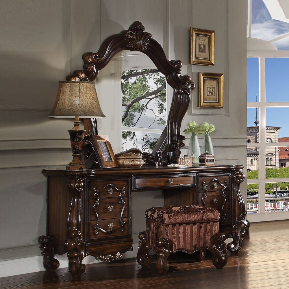 Versailles Vanity Desk in Cherry Oak
