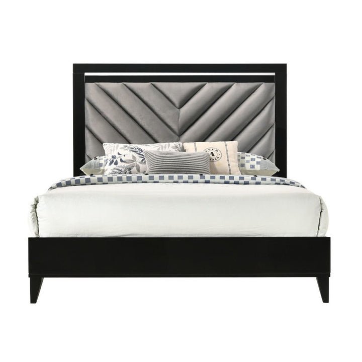 Chelsie - Queen Bed - Gray Fabric & Black