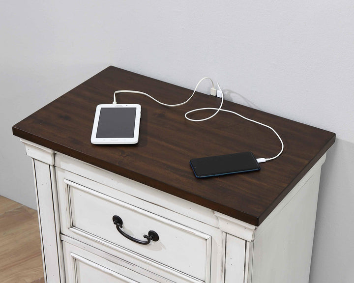 Coaster Furniture 224731KE-S5 Lucia 5-piece Eastern King Bedroom Set Beige and White