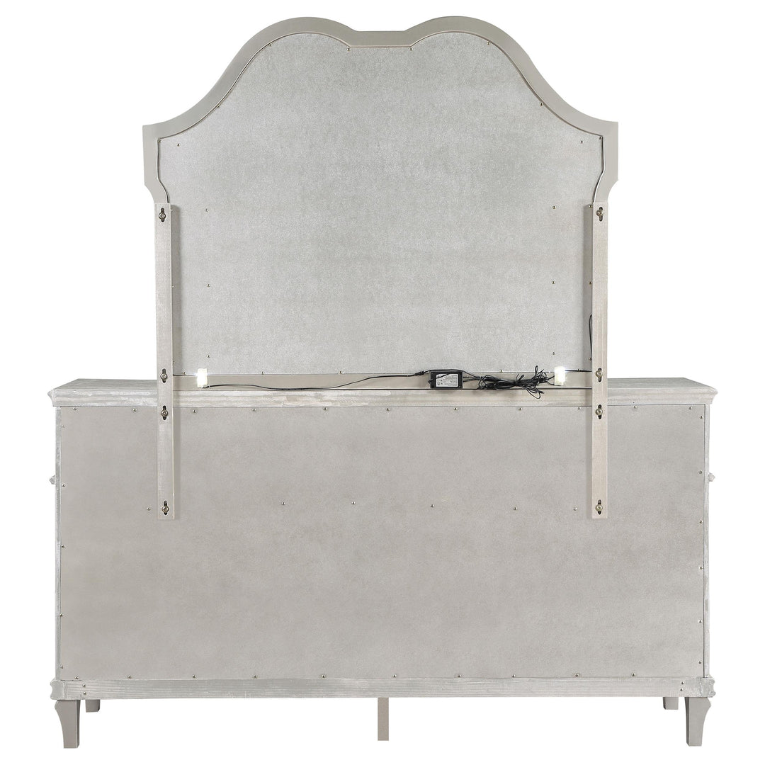 Coaster Furniture 224731KE-S5 Lucia 5-piece Eastern King Bedroom Set Beige and White