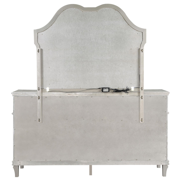 Coaster Furniture 224731KE-S5 Lucia 5-piece Eastern King Bedroom Set Beige and White