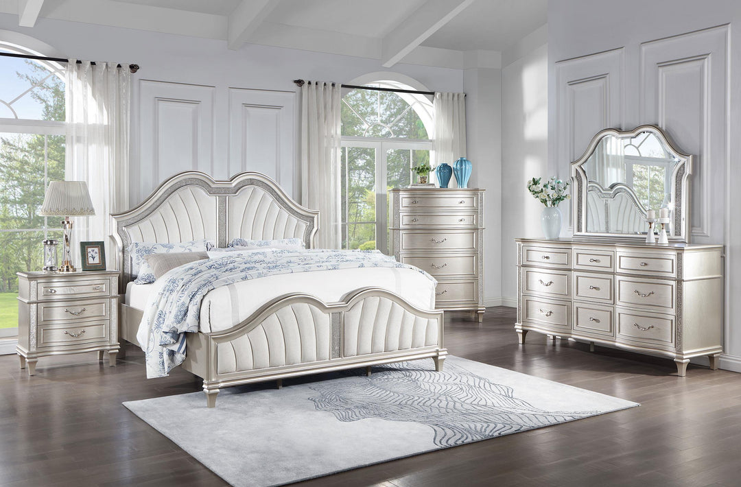Coaster Furniture 224731KE-S5 Lucia 5-piece Eastern King Bedroom Set Beige and White