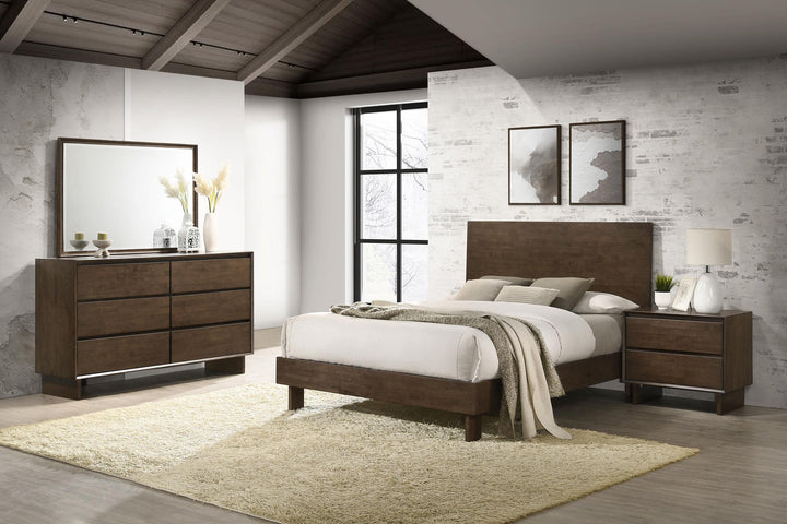 coaster-furniture-225011q-s4-glenwood-4-piece-queen-bedroom-set-warm-brown