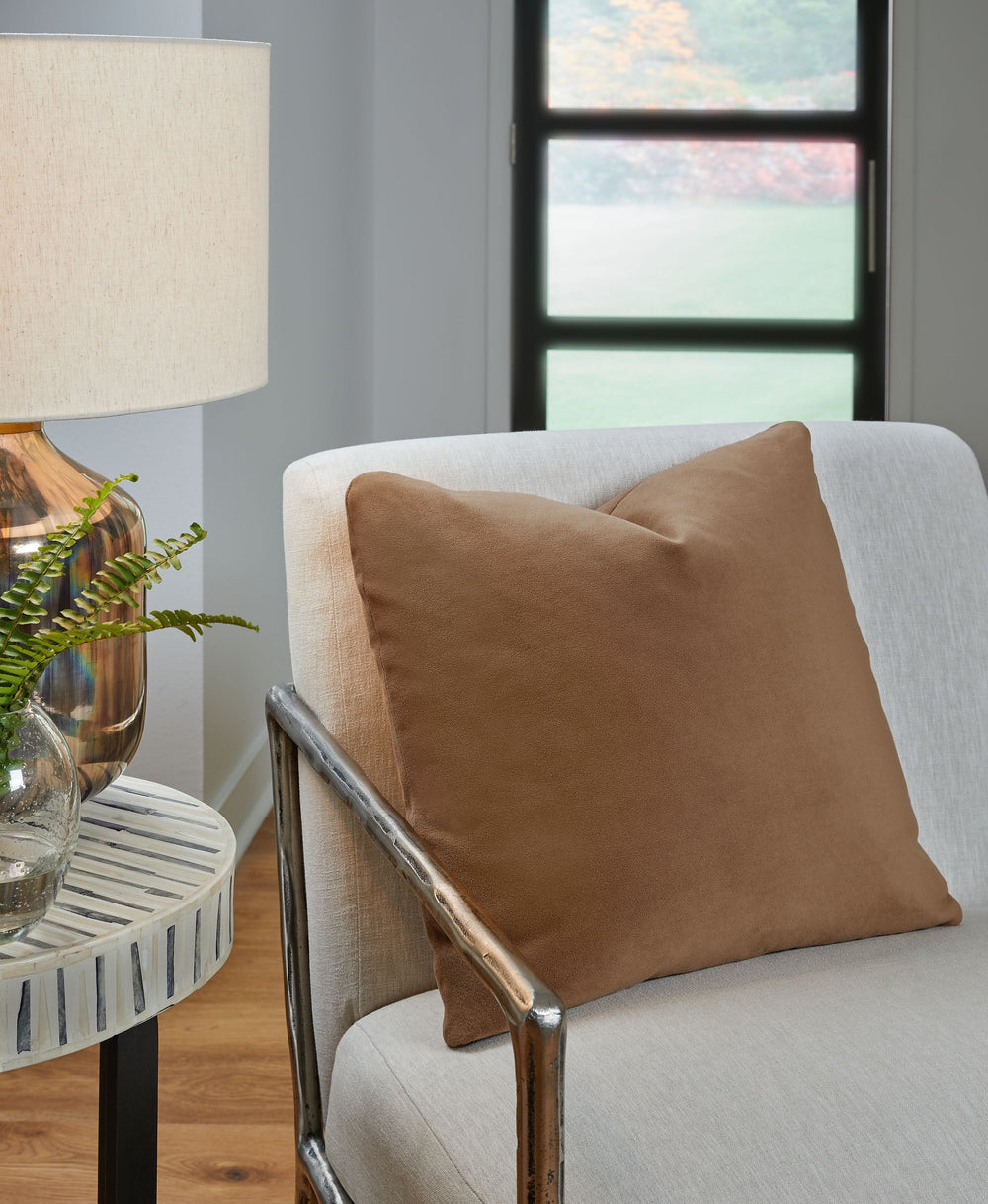 Caygan - Pillow (Set of 4) - Honey