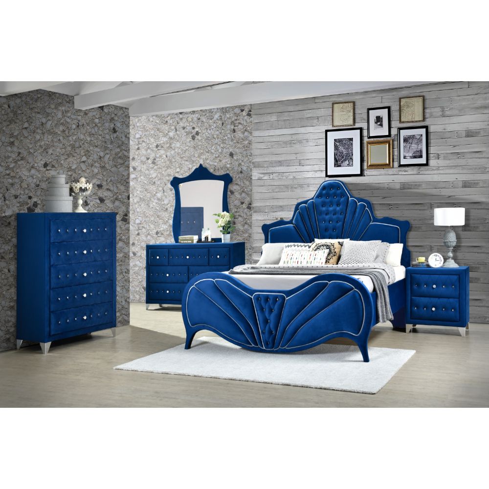 Dante Queen Bed in Blue Velvet
