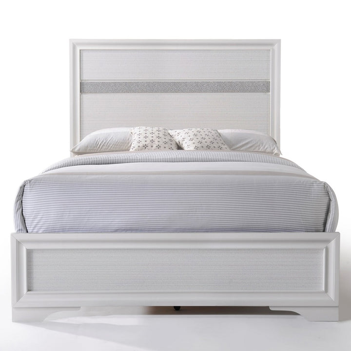Naima Full Bed in White