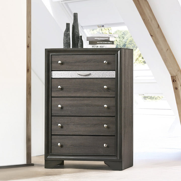 Naima Chest in Gray