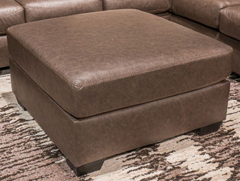 ashley-furniture-pc2770508-willowbend-accent-ottomans