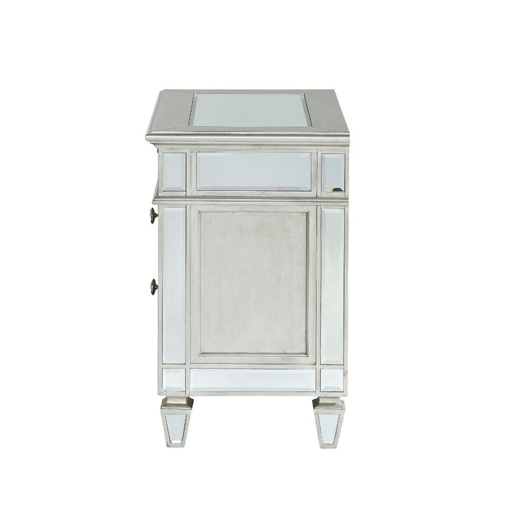 Varian Nightstand in Mirrored &amp; Sliver
