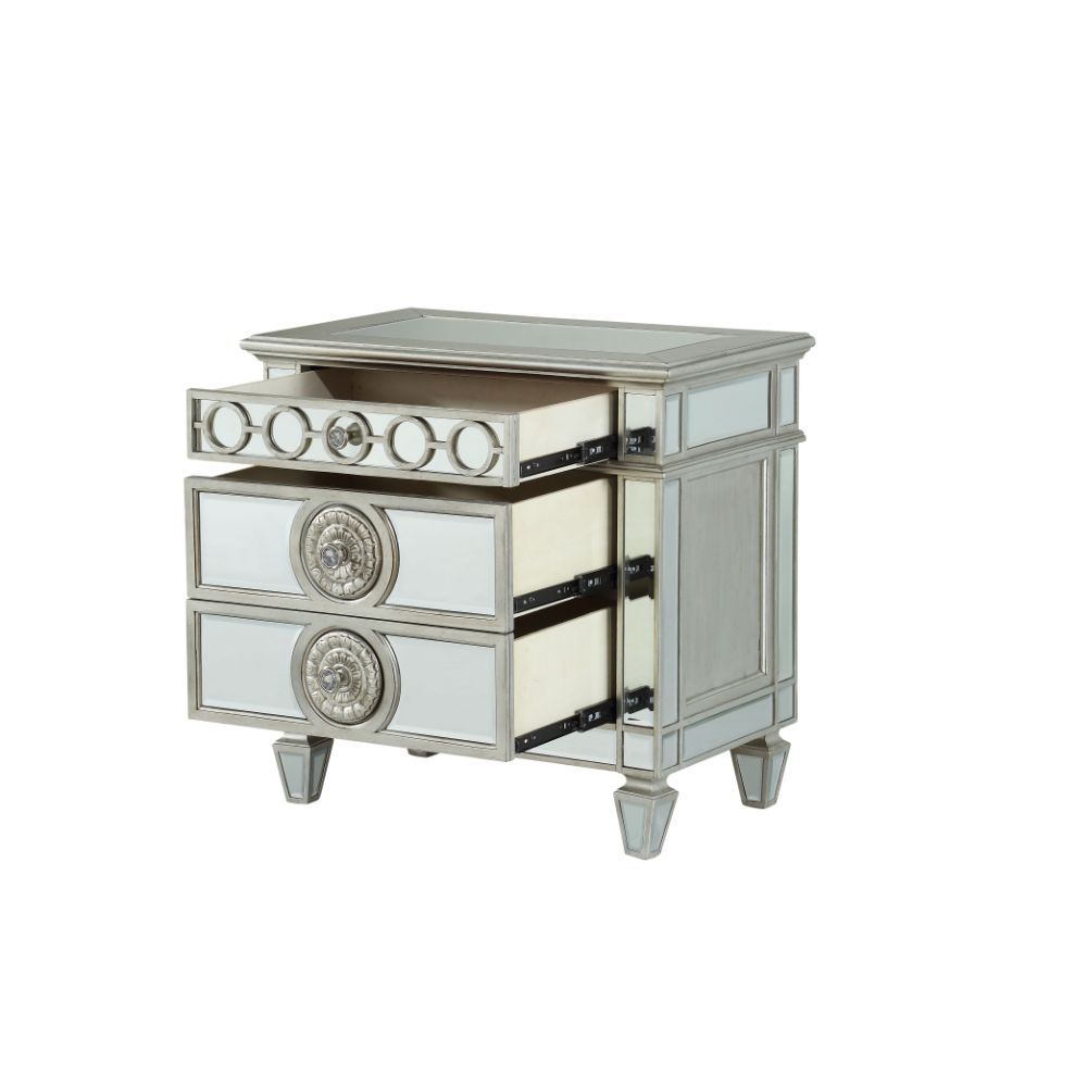 Varian Nightstand in Mirrored & Sliver