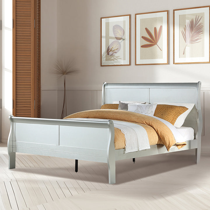 Louis Philippe EK Bed in Platinum