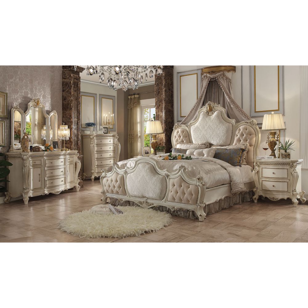 Picardy Chest in Antique Pearl