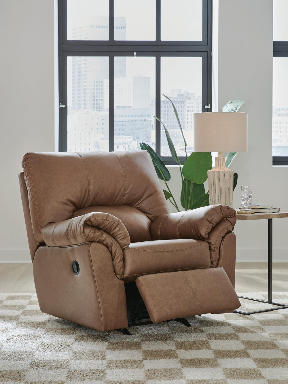 WillowBend Recliner - Light Brown (5)