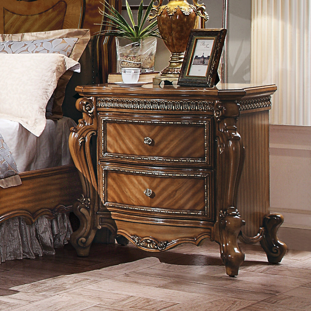 Picardy Nightstand in Honey Oak