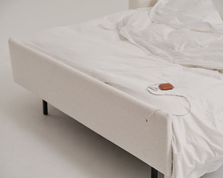 Clara Full Comfort Sleeper by American Leather