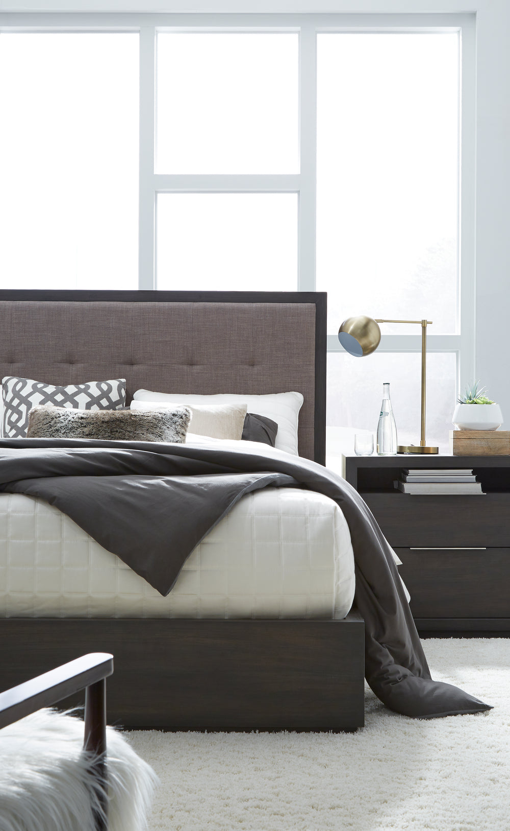 modus-furniture-azu5f4d-oxford-upholstered-platform-bed