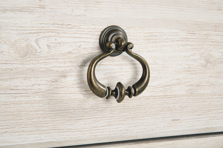 ashley-furniture-b267-31-willowton-dresser