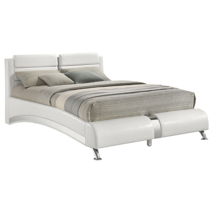 Coaster Furniture 300345Q Jeremaine Upholstered Queen Sleigh Bed White