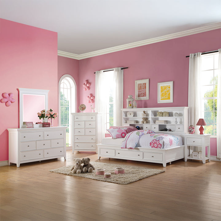 Lacey Daybed with Storage (Twin) in White - lifestyle