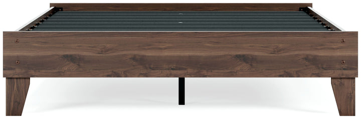 Calverson - Queen Platform Bed - Mocha