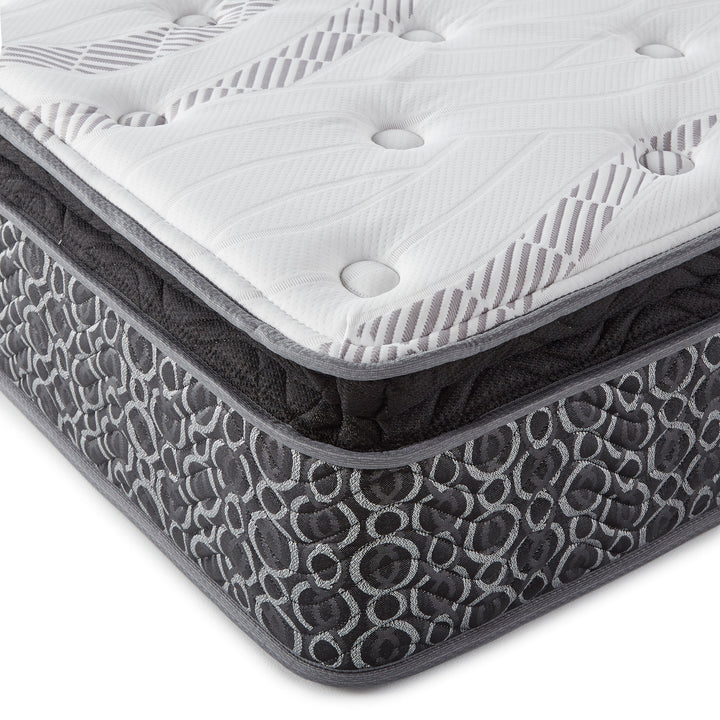 Hayes - Queen Pillow Top Memory Foam Hybrid Mattress - White