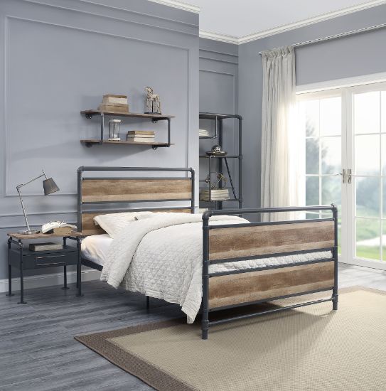Brantley Full Bed in Antique Oak &amp; Sandy Gray