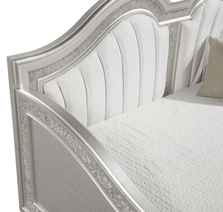 Coaster Furniture 360121 Evangeline Upholstered Twin Daybed Silver Oak