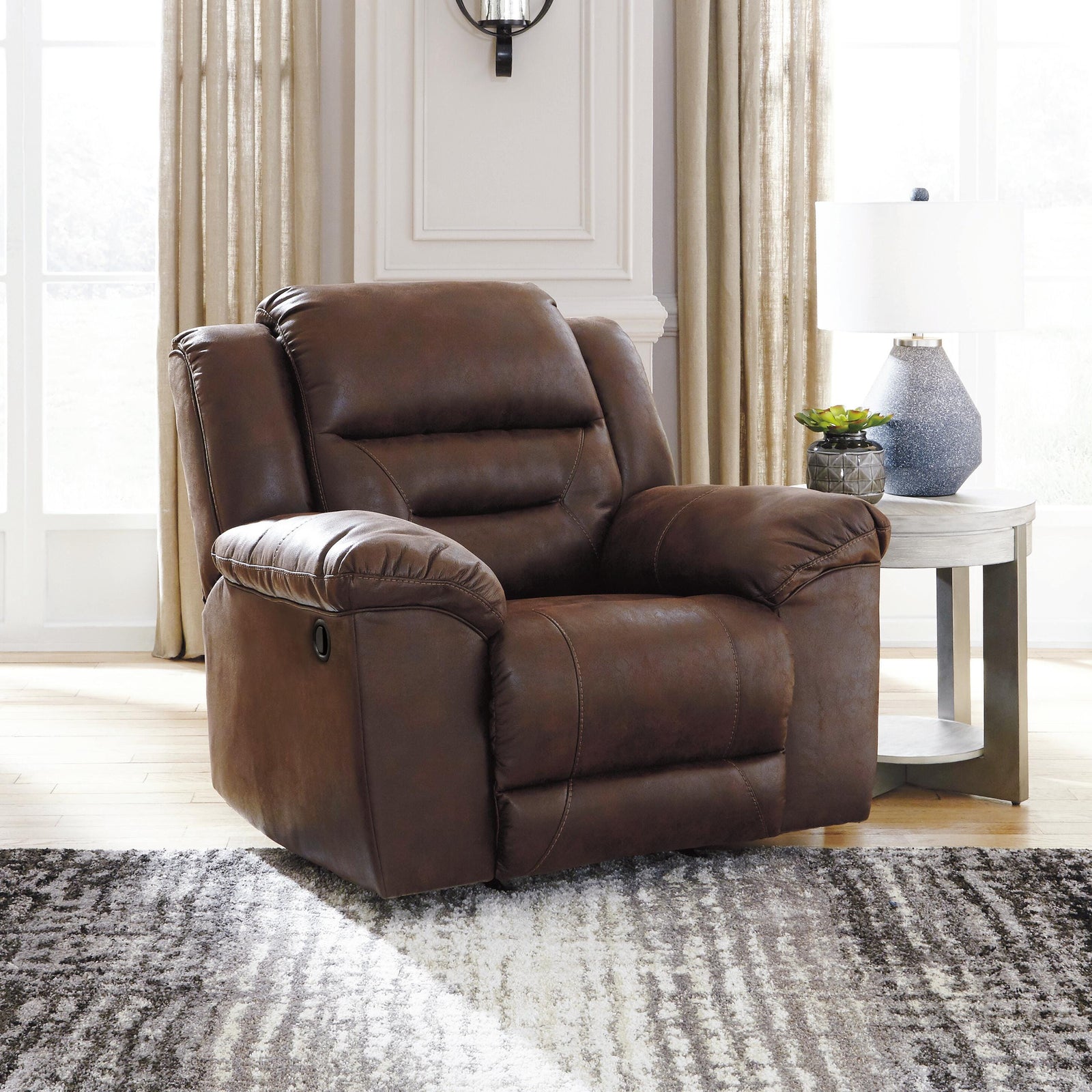 Stoneland Recliner - Dark Brown (2)