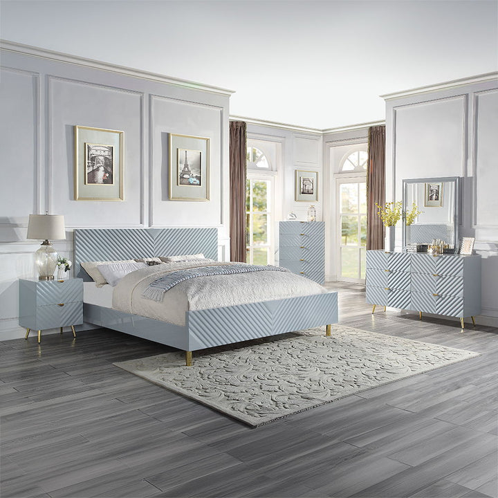Gaines - Queen Bed - Gray High Gloss