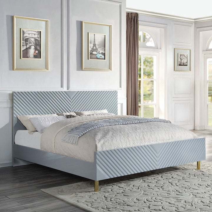 Gaines - Queen Bed - Gray High Gloss