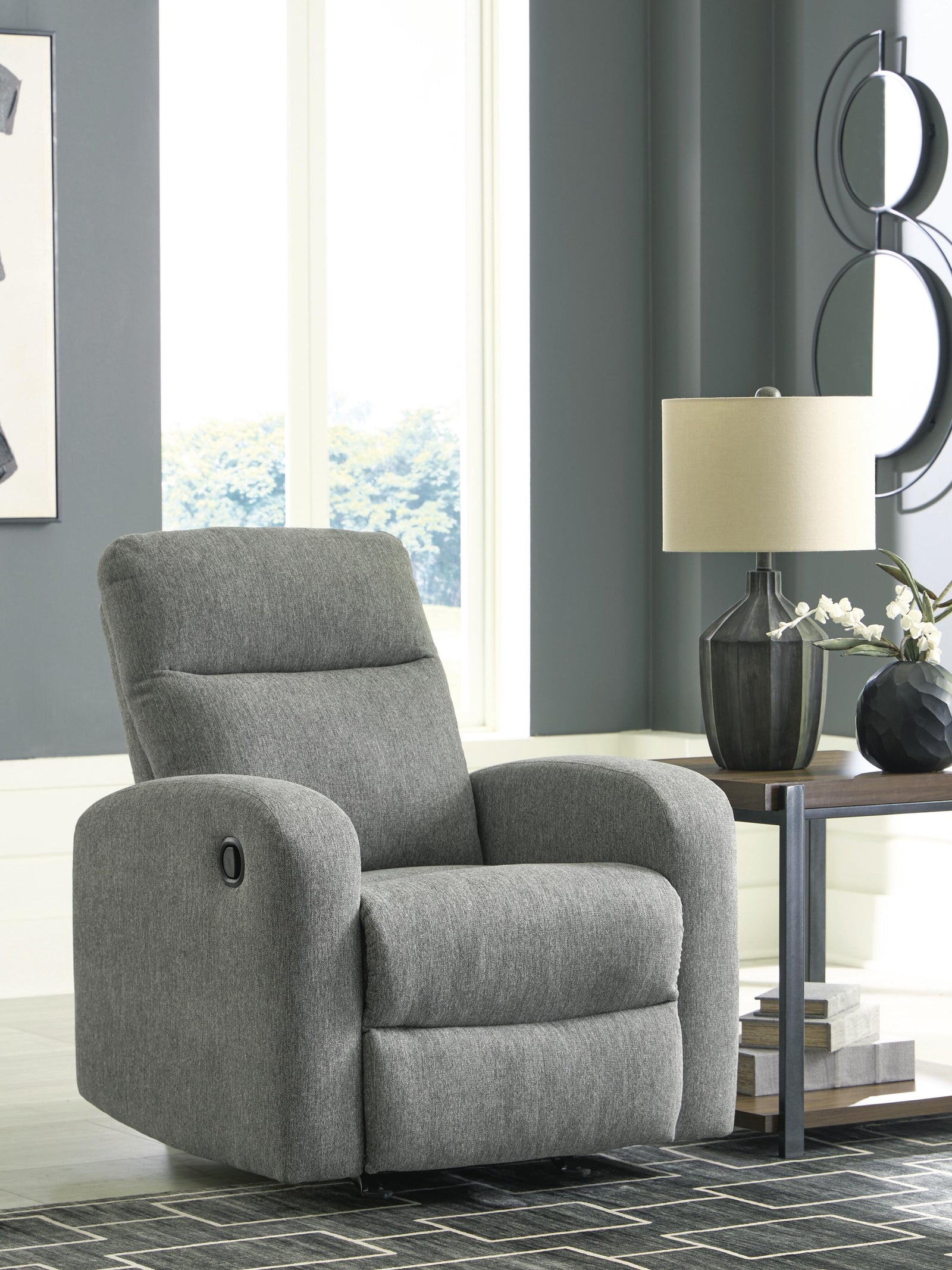 Gauntlet Recliner - Gray (2)