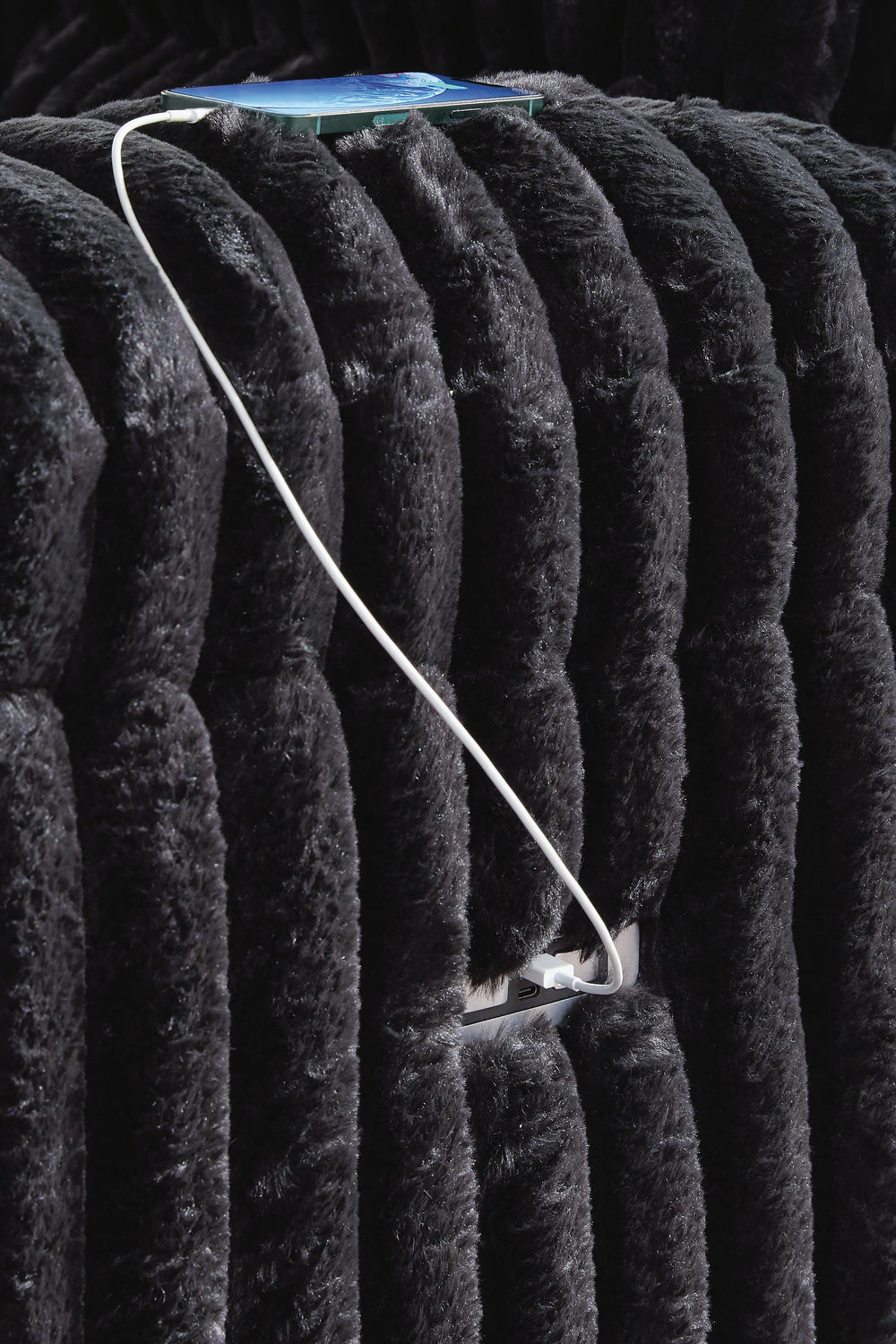 Rhine Falls Power Recliner - Black (7)